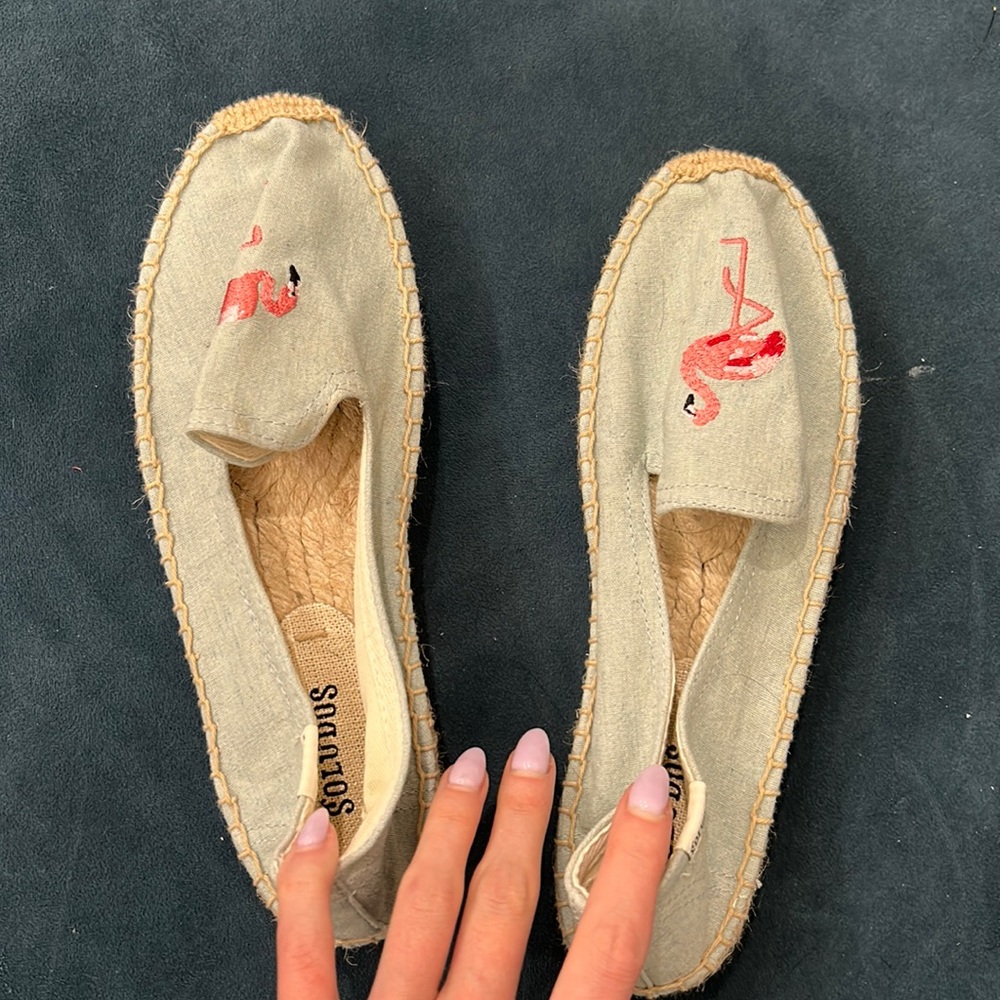 Soludos flamingo shoe